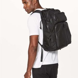 Lululemon Assert Backpack 30L unisex black RARE